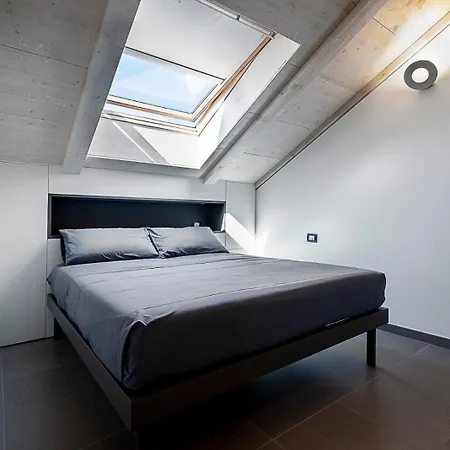Experience Design Bed&Show Bed and Breakfast Milano Esterno foto